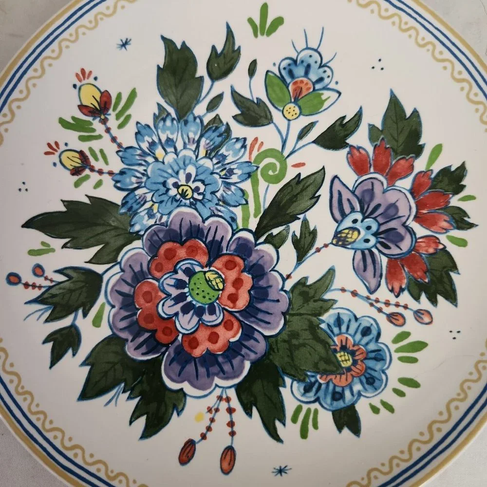 Pottery Barn Floral Blossom Salad Dessert Plates 8 inches Set of 4